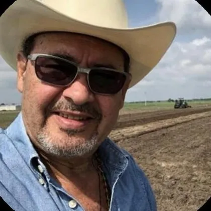 Dr. Gabriel G. Castro Cavazos